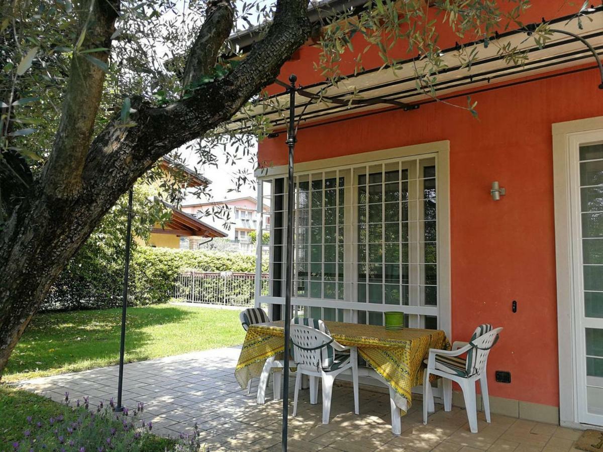 Casa Vacanze Stefy 페스칸티나 외부 사진