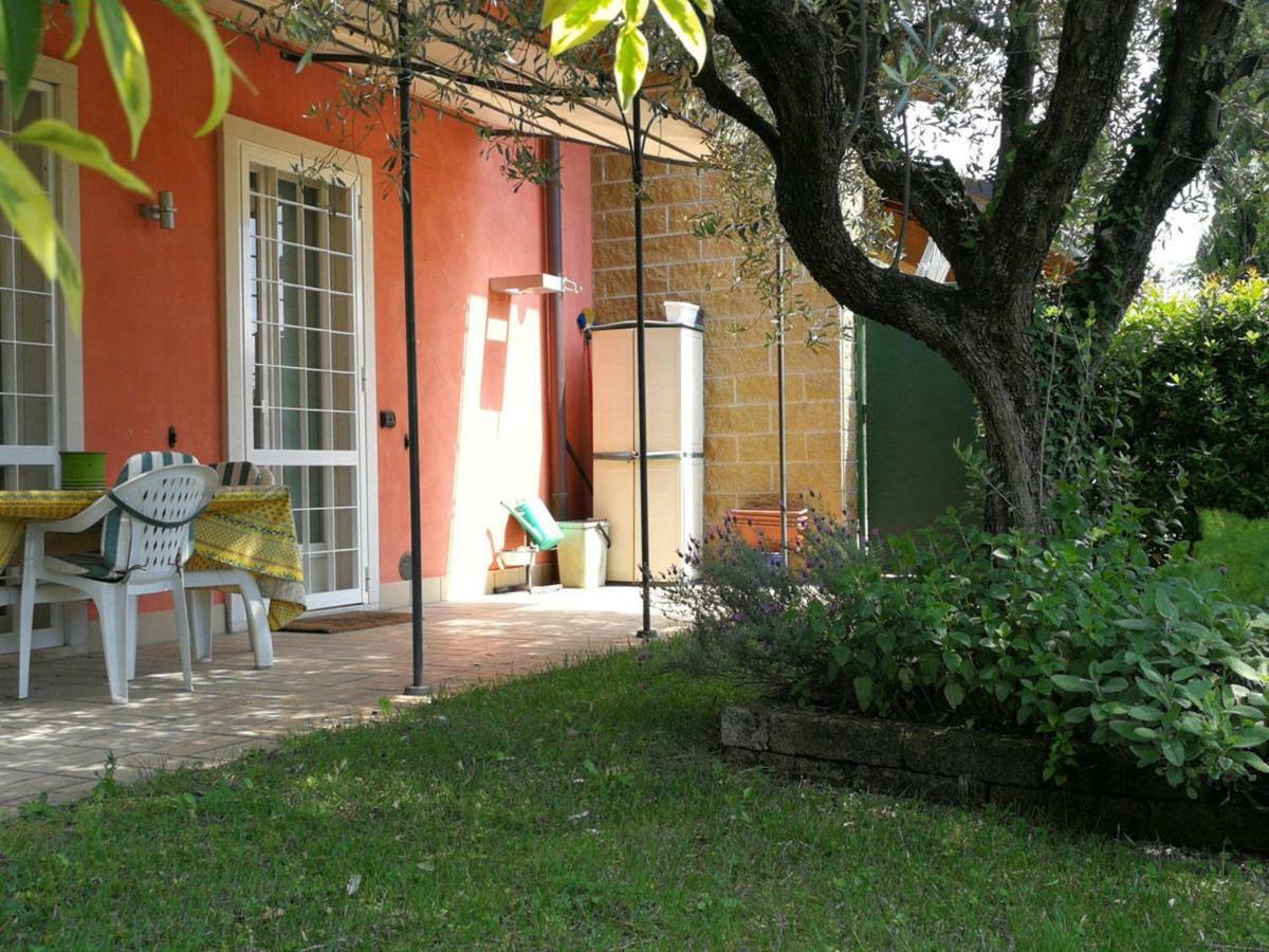 Casa Vacanze Stefy 페스칸티나 외부 사진